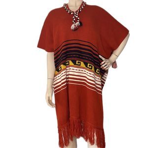 Vintage 70s Soft Knitted Boho Fringe Poncho